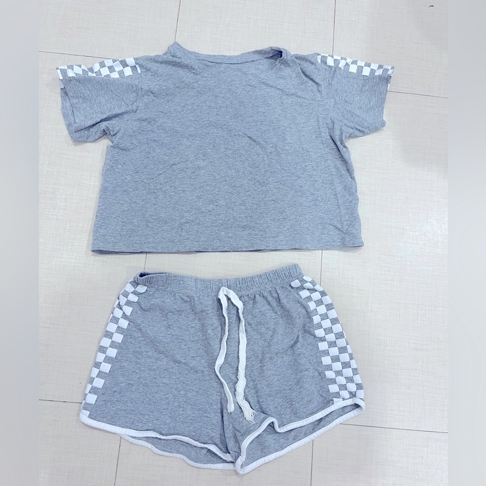 Kids clothing set
